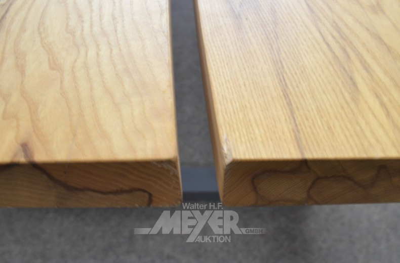 Eßtische, Metallgestell, Platte