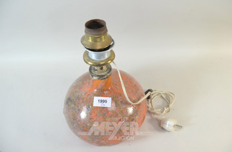 2 versch. Lampenfüße: 1 x Kristall,