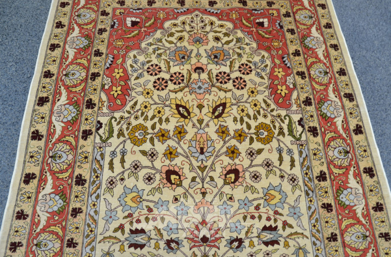 Seiden-Brücke, beige/orangegrundig