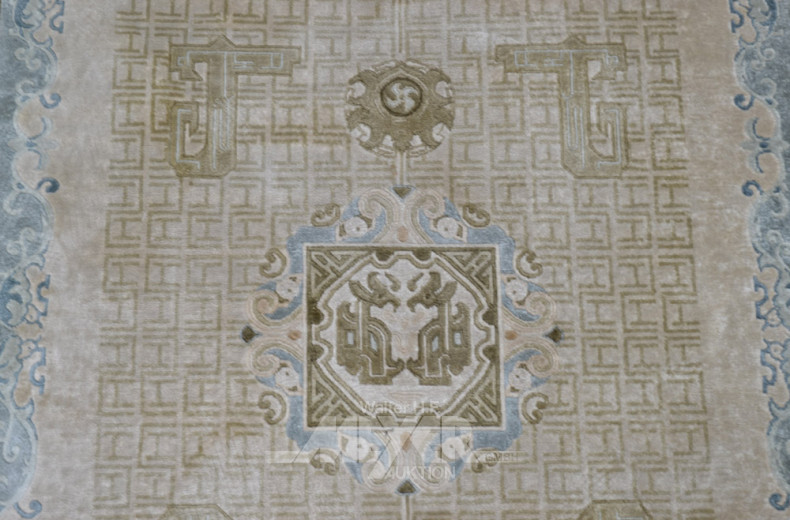 Teppich mit Seide, olive/beigegrundig