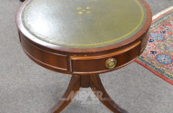 kl. engl. Trommeltisch, Reproduktion,