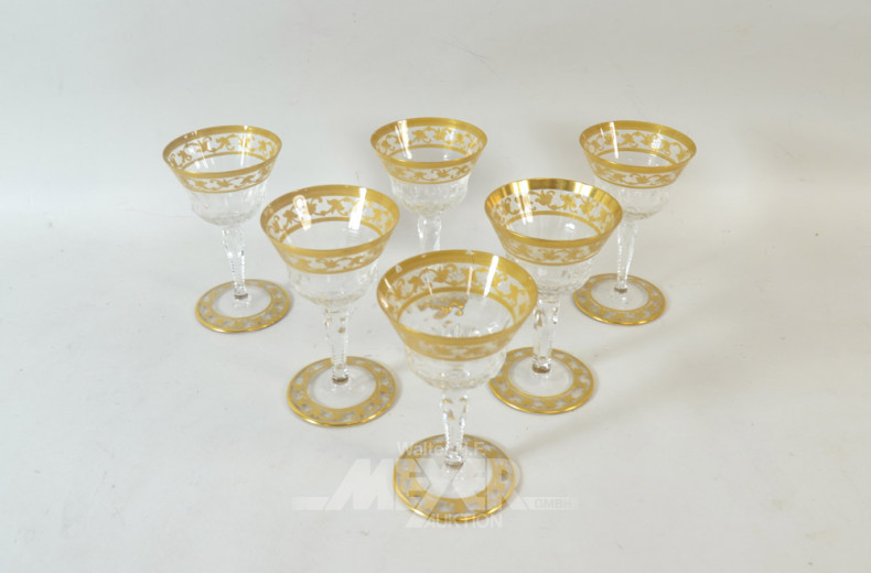 19 Kristallgläser mit Goldranddekor