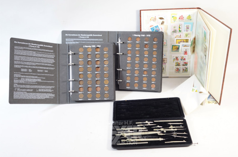 Konvolut: Zirkelkasten, 2 Sonnenbrillen,