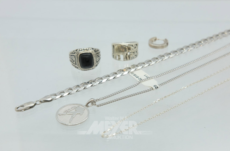 Posten Silberschmuck: Ketten und Ring
