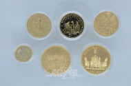 6 Gedenkmünzen und Medaillen