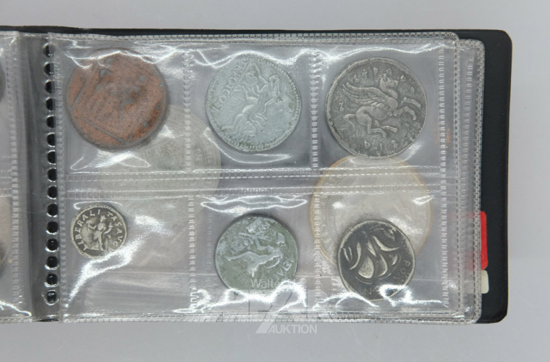 Mini-Münzalbum mit 21 Münzen