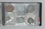 Mini-Münzalbum mit 21 Münzen