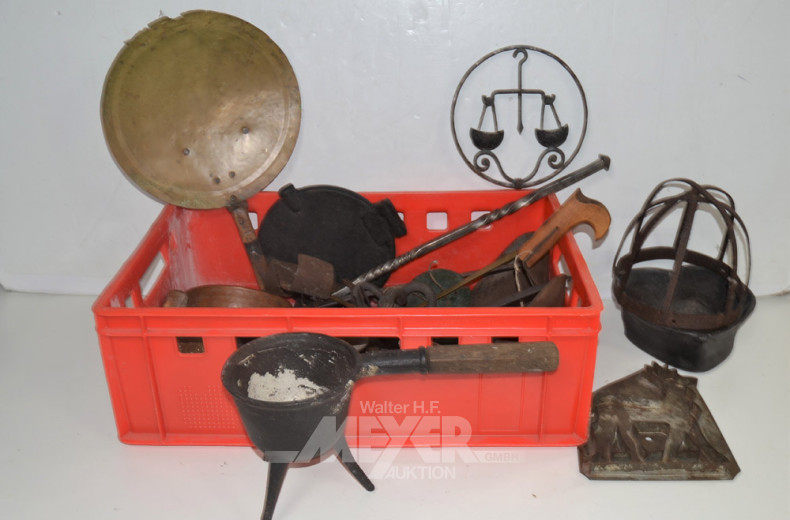 gr. Posten alte Metalldekorationen: