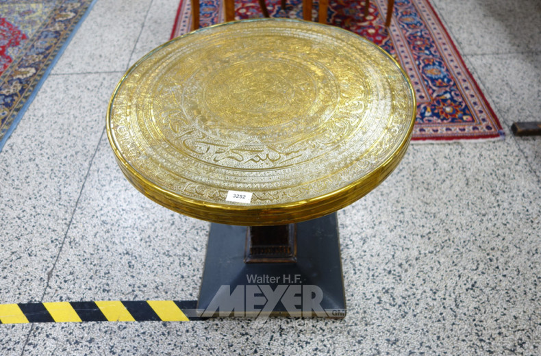 kl. marokanischer Beistelltisch,