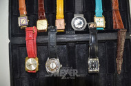 Uhrenkassette mit 8 Armbanduhren