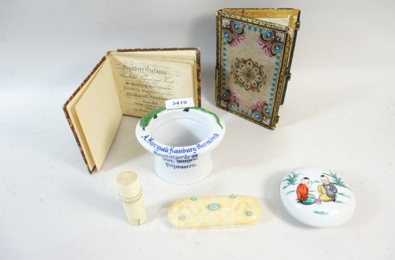 6 Teile:   kl., altes Gesangbuch,