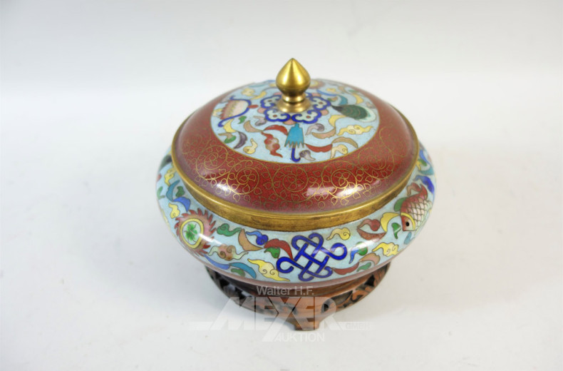 Metall-Dose auf Holzsockel ''Cloisonné''