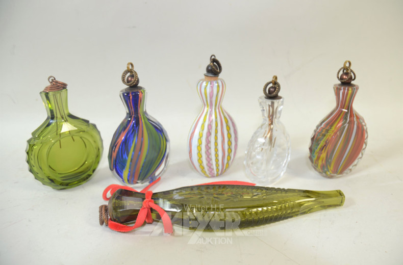 11 Parfüm-Flakons, Glas