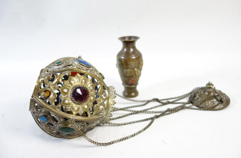 Räuchergefäß u. 1 kl. Bronze-Vase