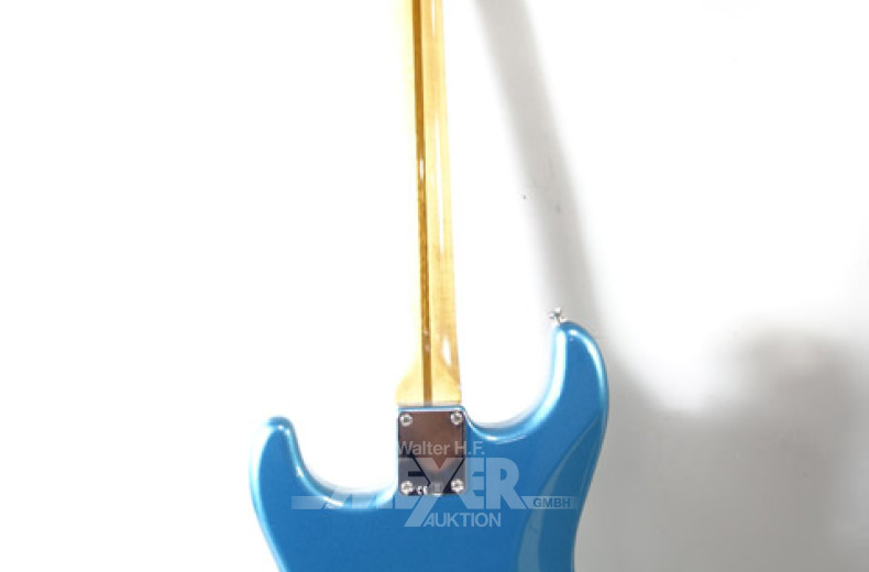 E-Gitarre, FENDER Stratocaster,