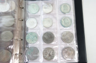 Münzalbum mit ca. 220 versch. Münzen: