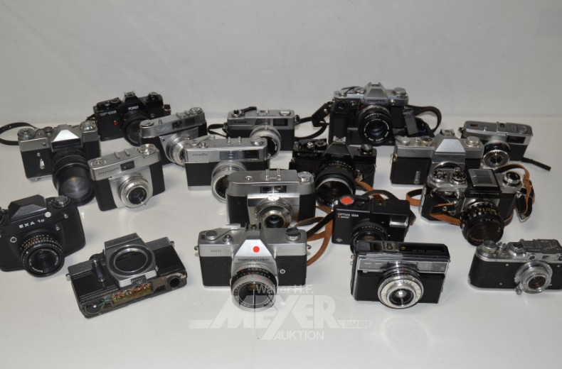 Posten versch. Kameras, ca. 18 Stück