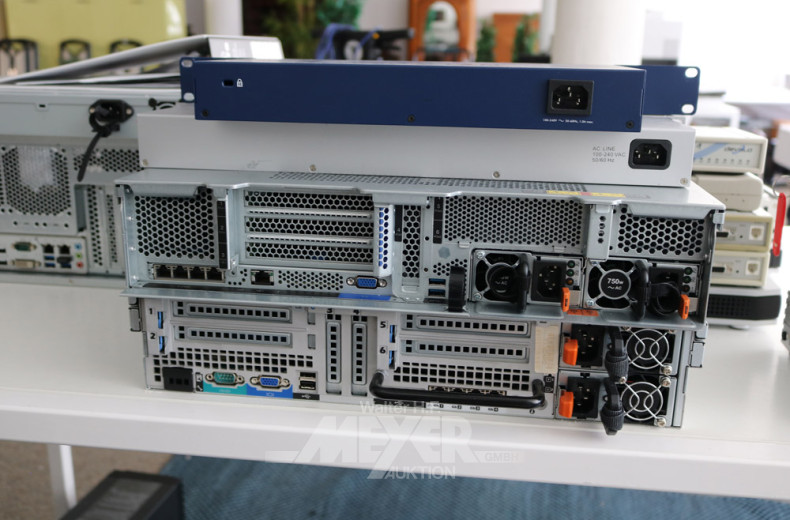 Posten Servertechnik bestehend aus: