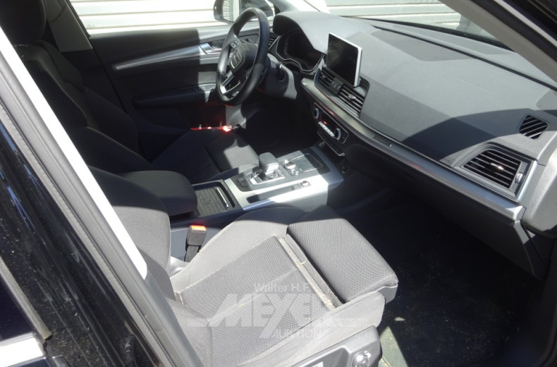 AUDI Q5 2.0 TDI quattro S-tronic sport,