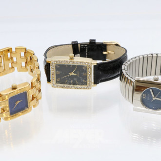 Uhrenbox mit 6 Damen-Armbanduhren