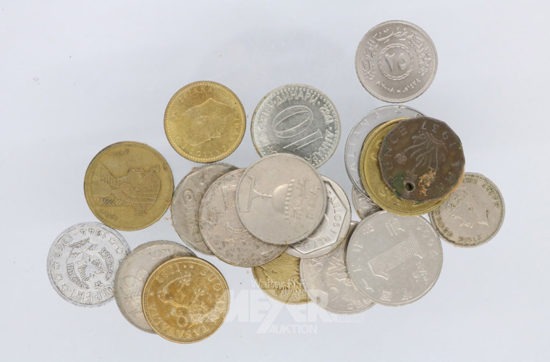 Posten Münzen, Orden und Modeschmuck