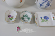 6 Teile MEISSEN: 3 Aschenbecher, 2