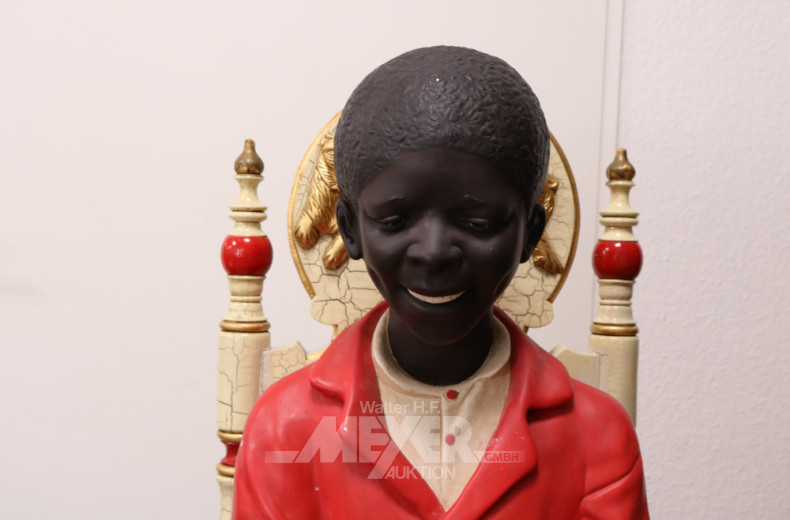 lebensgroße Gipfsfigur, beschädigt,