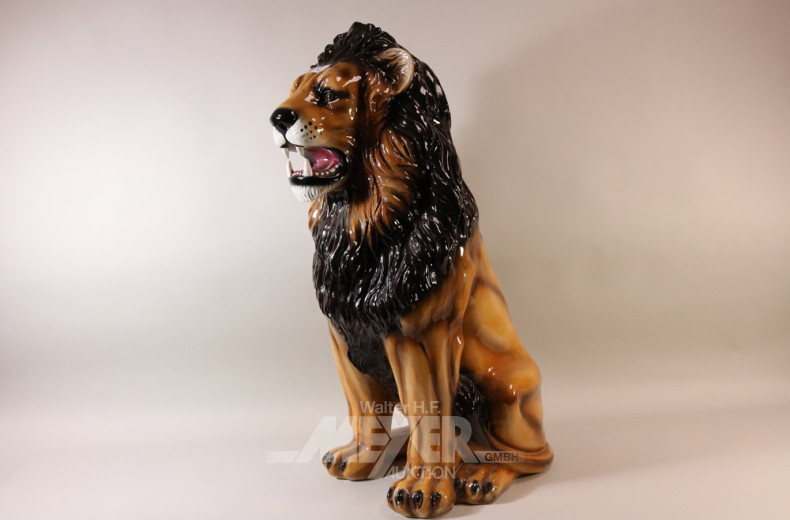 gr. Steingutfigur, ''Löwe''