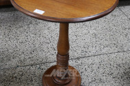 kl. runder Beistelltisch, Mahagoni,