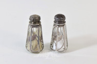 Paar Gewürzstreuer, Montierung