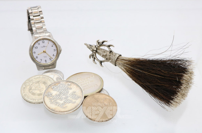 4 Armbanduhren, Medaillen