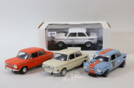 4 Modellautos ''Revell'',