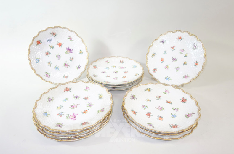 12 Porz.- Kuchenteller, Blumendekor