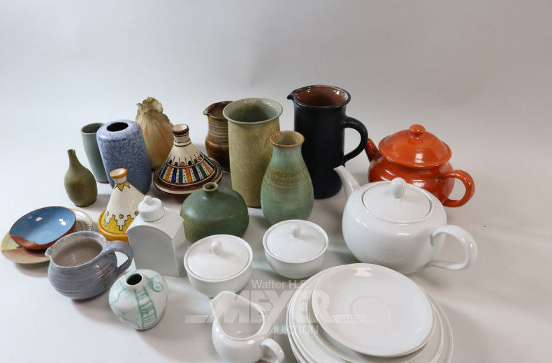Posten versch. Steingut und Geschirr