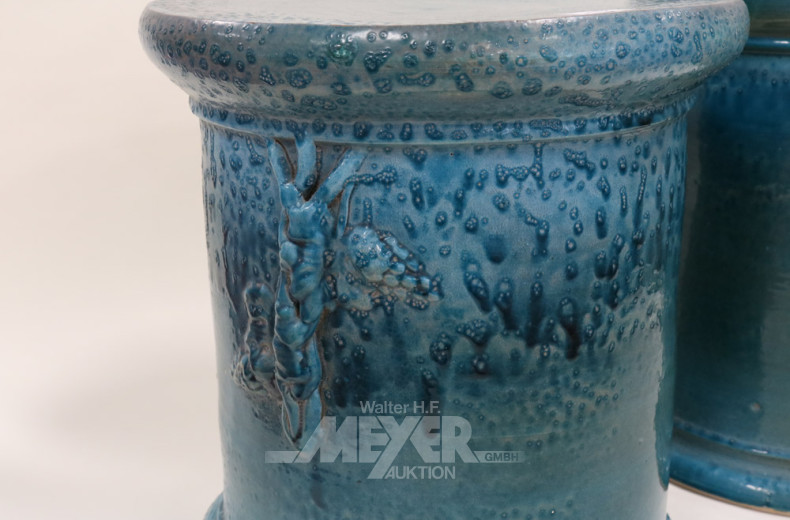 2 Steingut-Blumensäulen, rund,