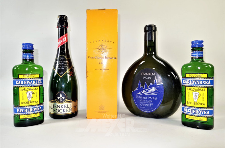 10 Flaschen Sekt und Spirituosen: u.a.