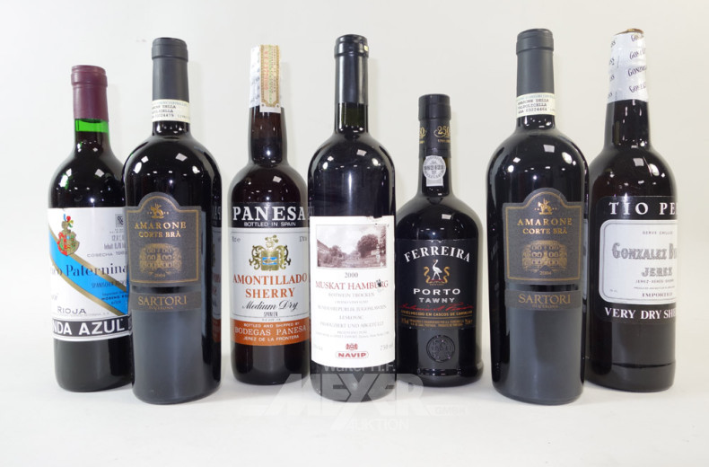 26 versch. Flaschen Rot- und Weißwein