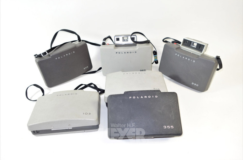 gr. Posten POLAROID-Kameras u. Zubehör