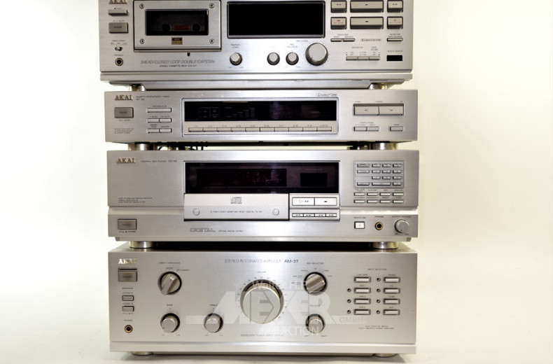 HiFi- Anlage AKAI, best. aus: