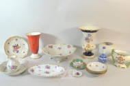 Posten Porzellanteile: Vasen, Schalen,