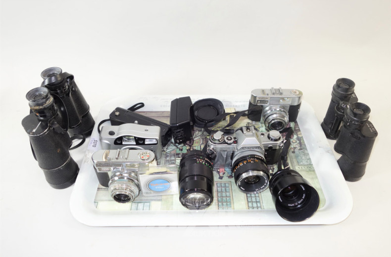 4 analoge Kameras u.a. ''Voigtländer/Canon''