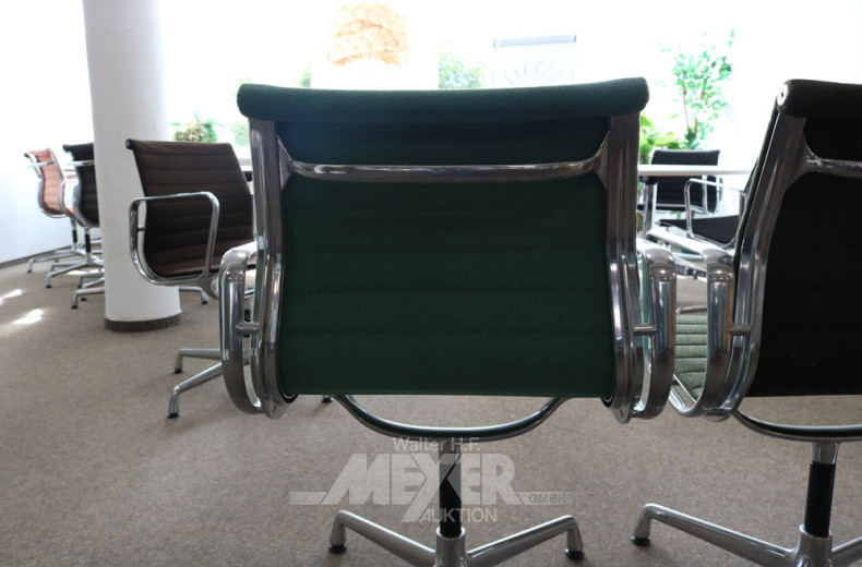 3 Konferenzstühle, tlw. starr