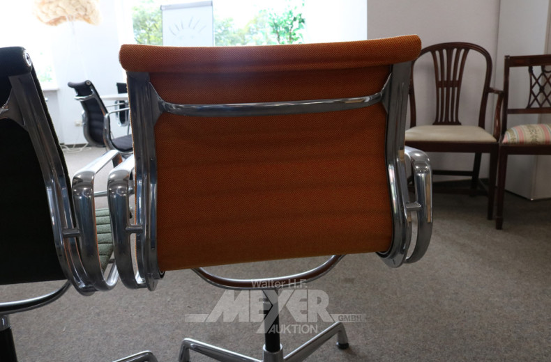 3 Konferenzstühle, tlw. starr