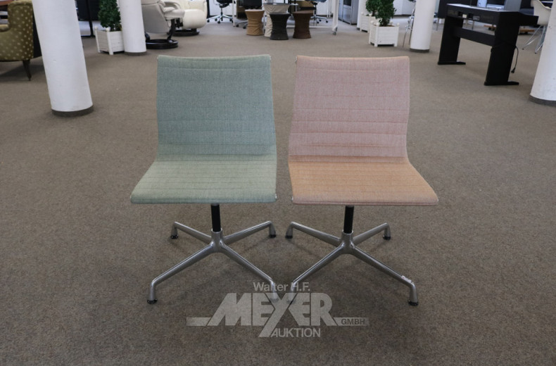 2 Konferenzstühle, starr,
