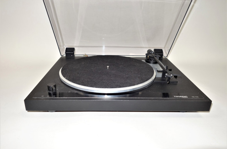Plattenspieler THORENS TD170,