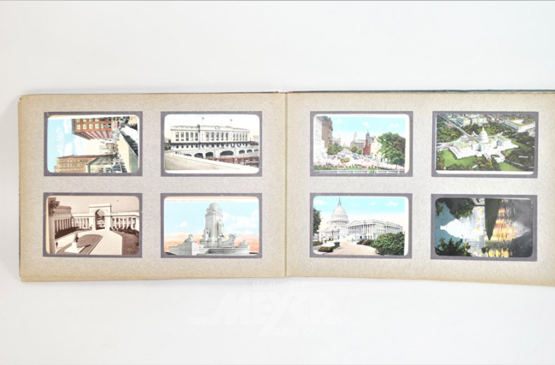 2 Alben mit Postkarten-Sammelbildern und