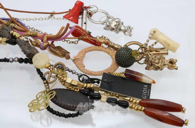 Posten Modeschmuck-Armbänder und Ketten