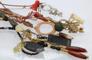 Posten Modeschmuck-Armbänder und Ketten