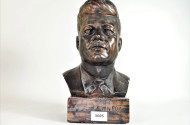 Gipsbüste ''Kennedy'', H: ca. 32 cm,