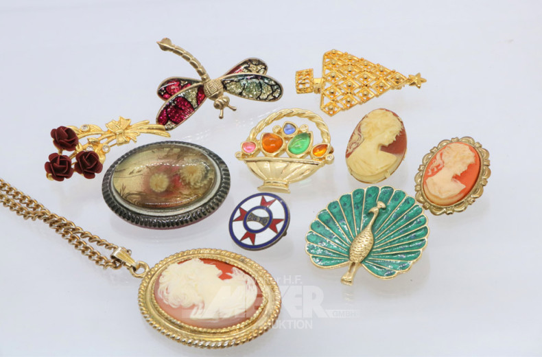 Posten Modeschmuck: Ketten u.a.